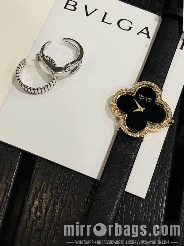 Van Cleef & Arpels 30mm 041656