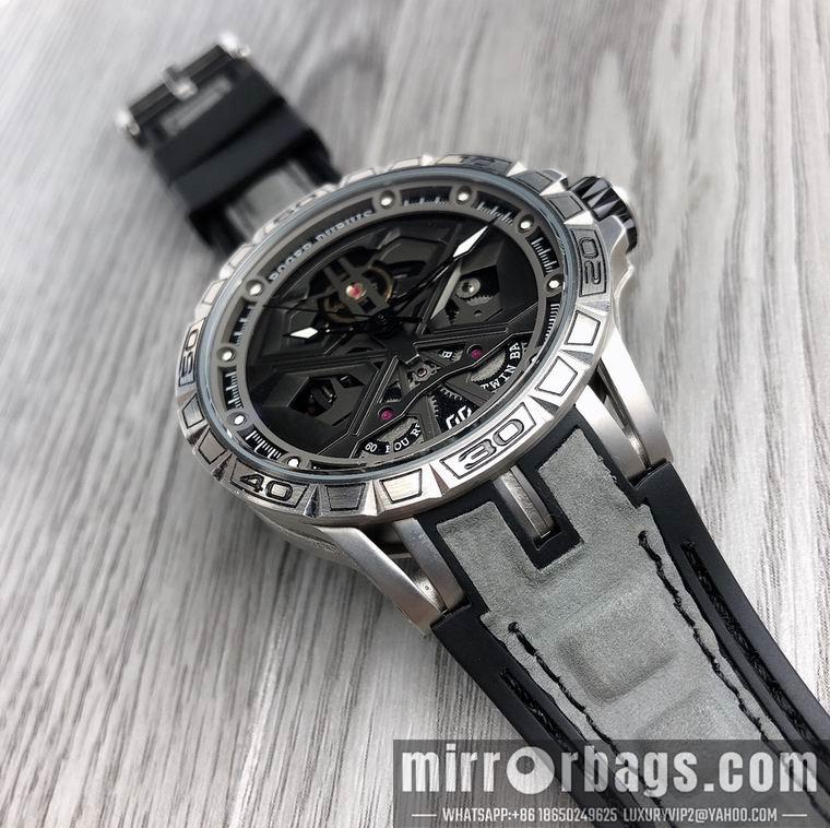 Roger Dubuis men 47X13mm M03