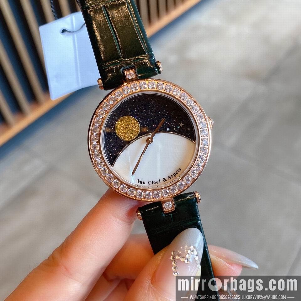 Van Cleef Arpels watch 02