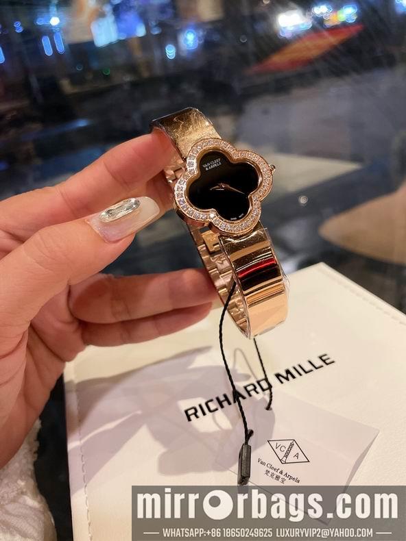 Van Cleef & Arpels watch 090931