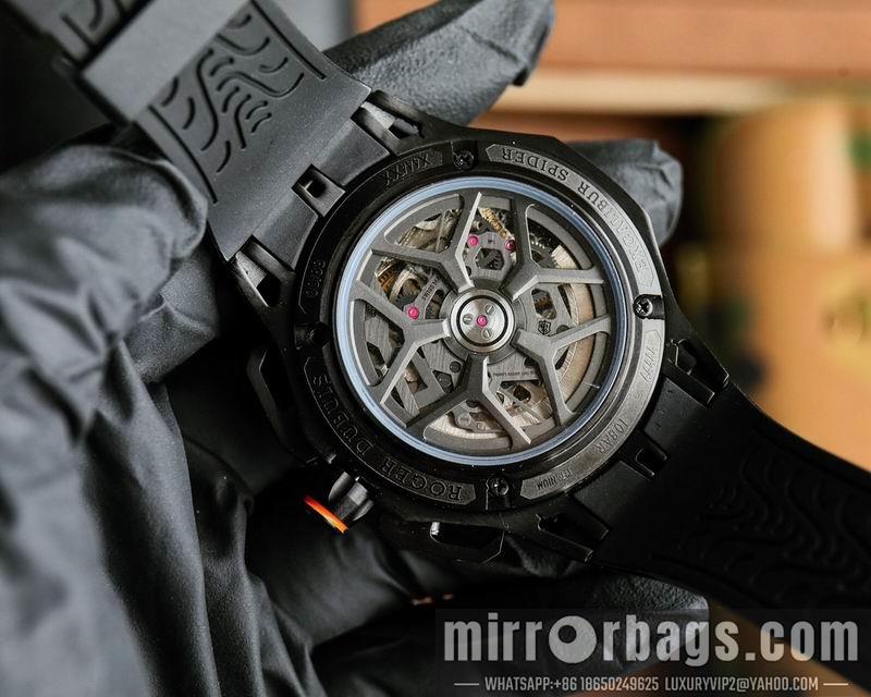 Roger Dubuis 46mm 093010