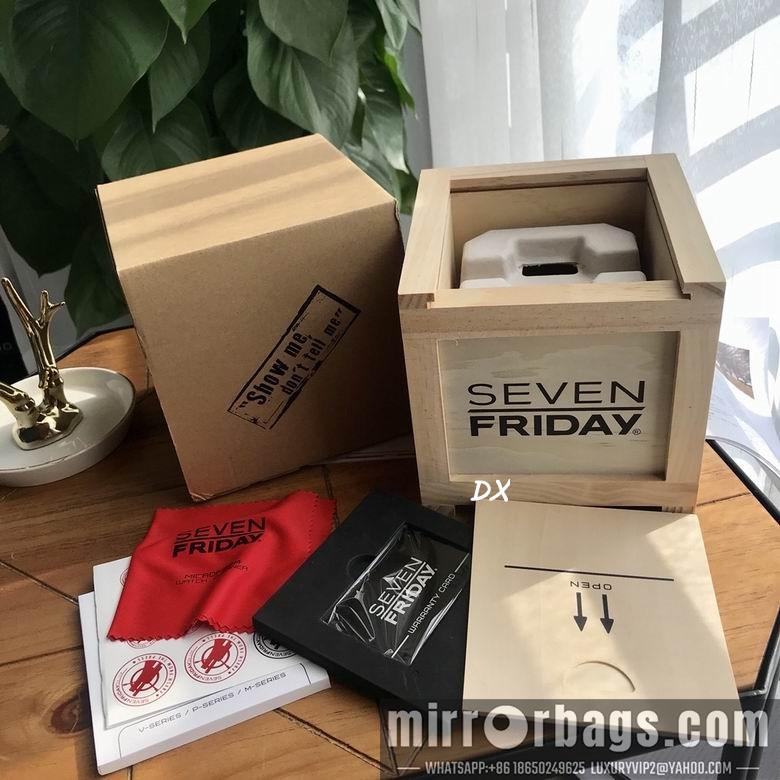 Seven Friday 47x47mm 5nms55