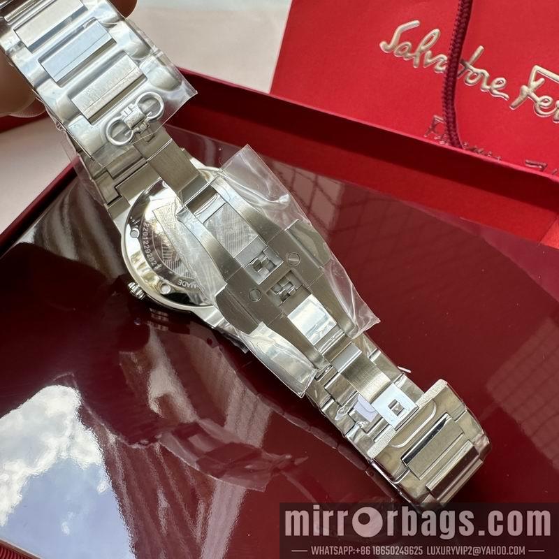 Ferragamo 41mm 090950