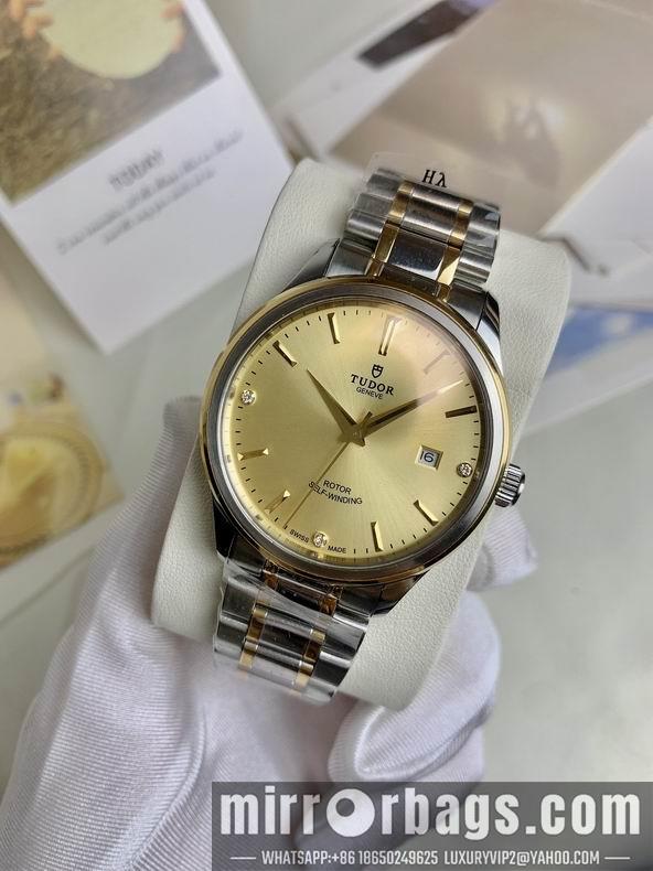Tudor men watch M28