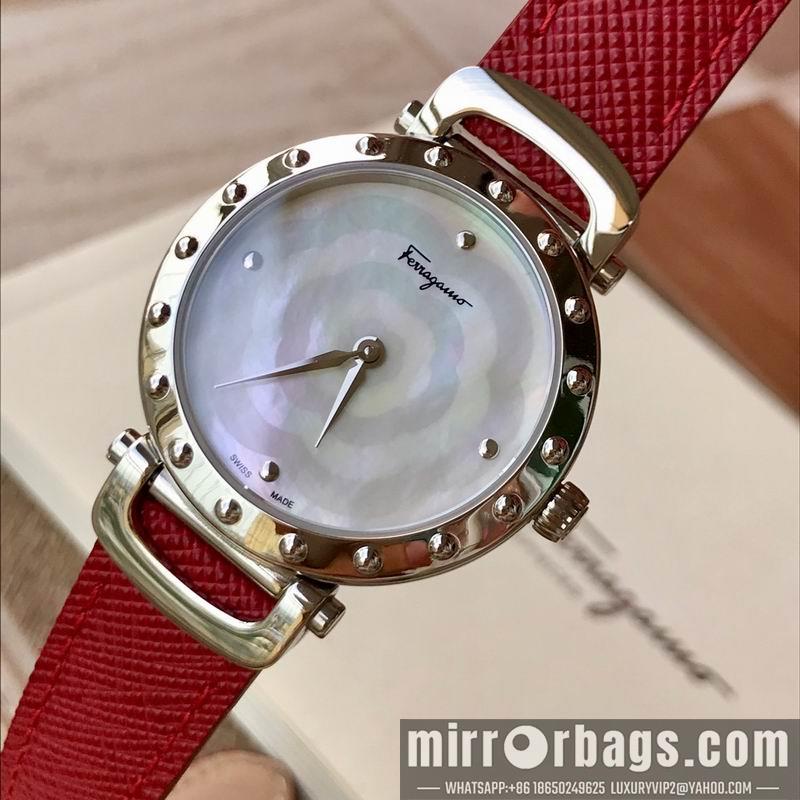 Ferragamo 34mm 032443
