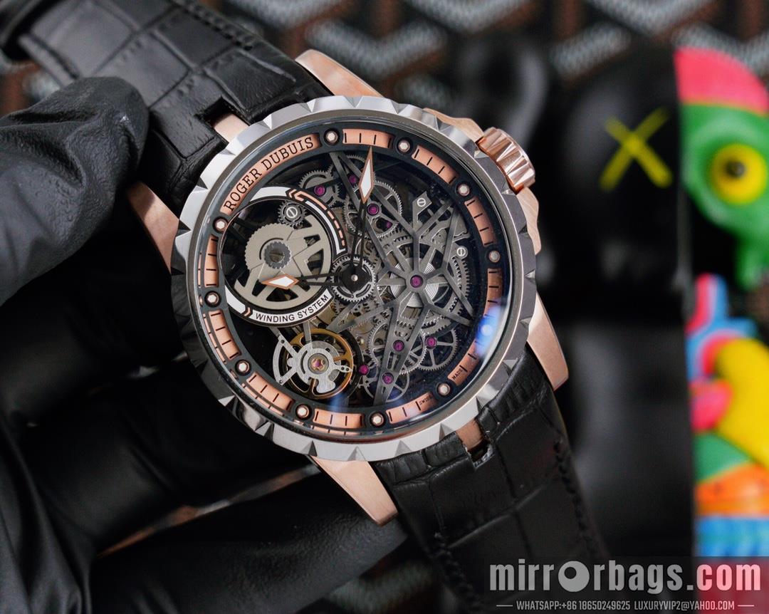Roger Dubuis watch M08