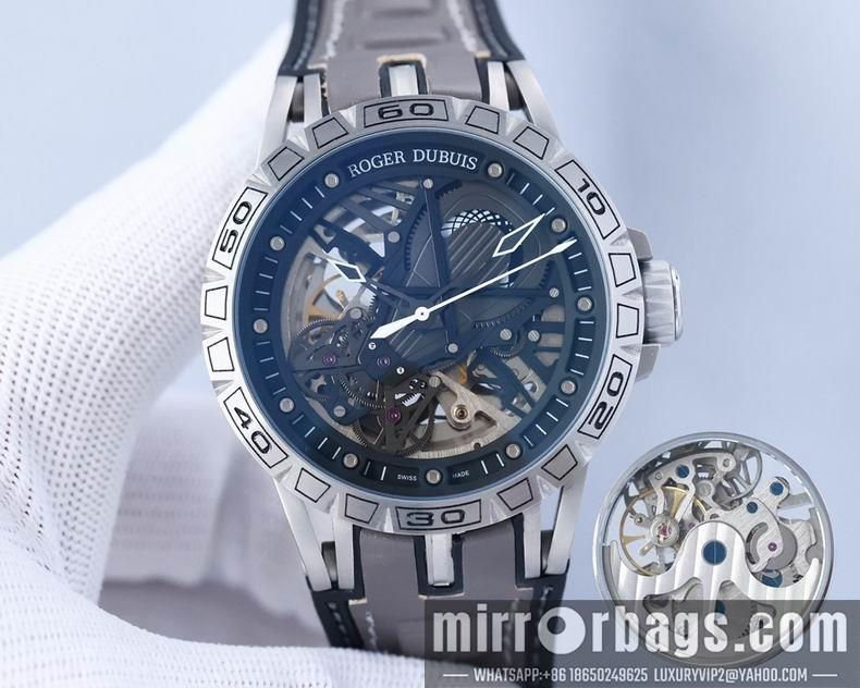 Roger Dubuis watch M18