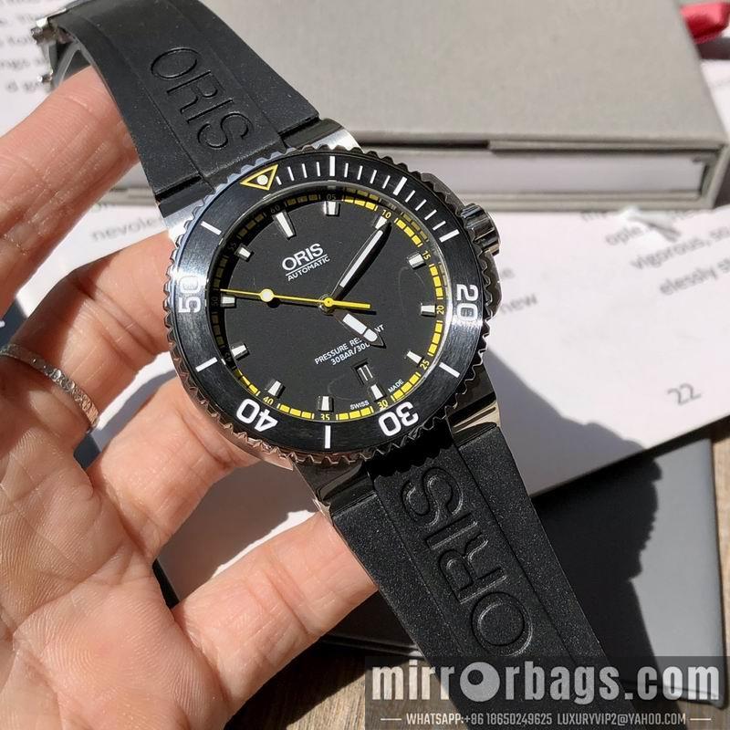 Oris 43mm 102215