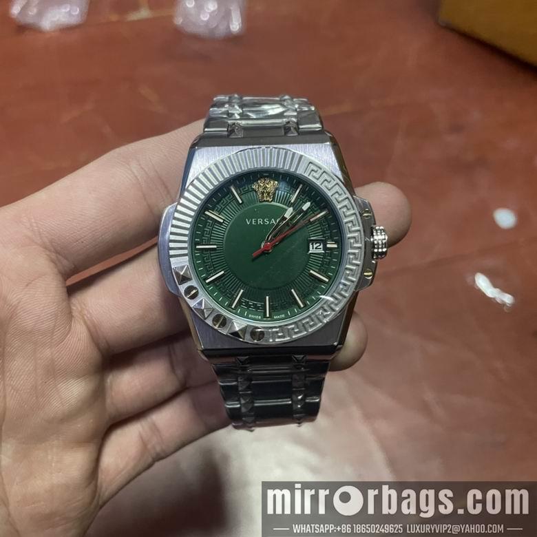 Versace watch M22
