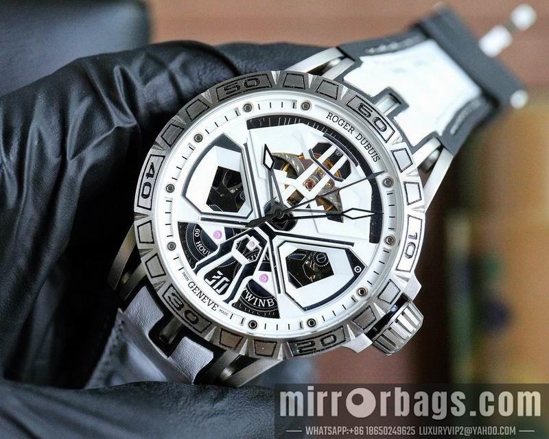 Roger Dubuis 46mm 092810