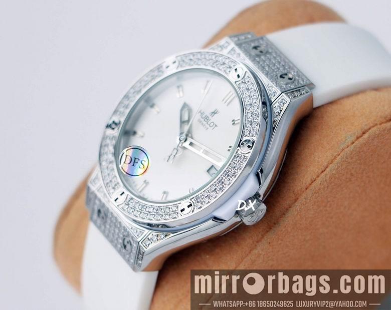 Hublot 32x8mm 2nms08