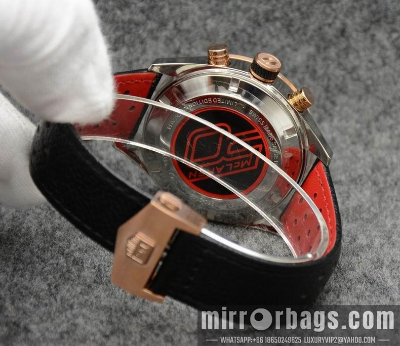Tag Heuer men 46X18mm M74