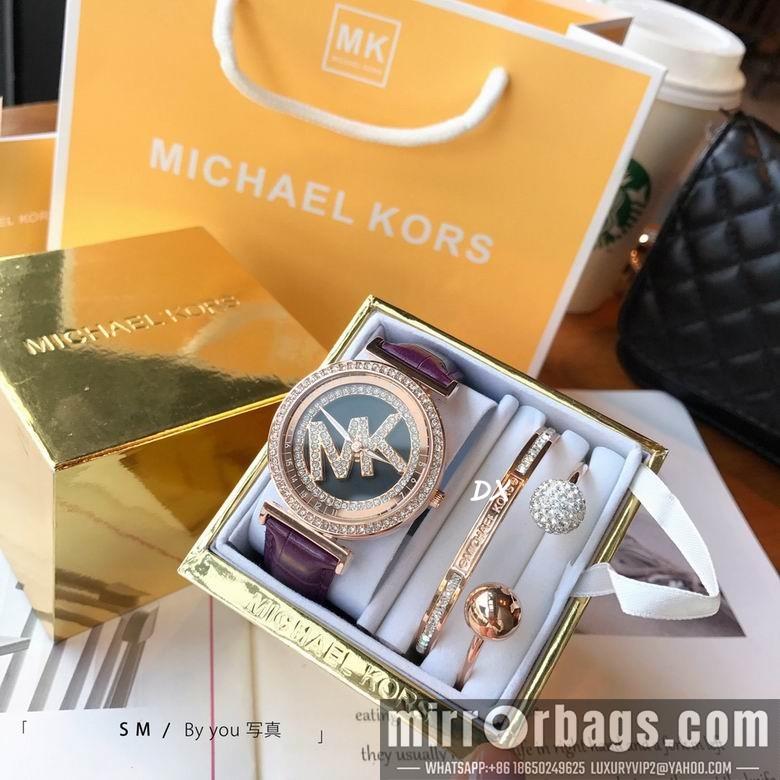 Michael Kors S M 2nms27