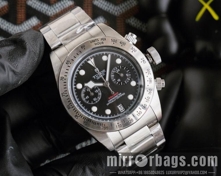 Tudor men 42mm M11