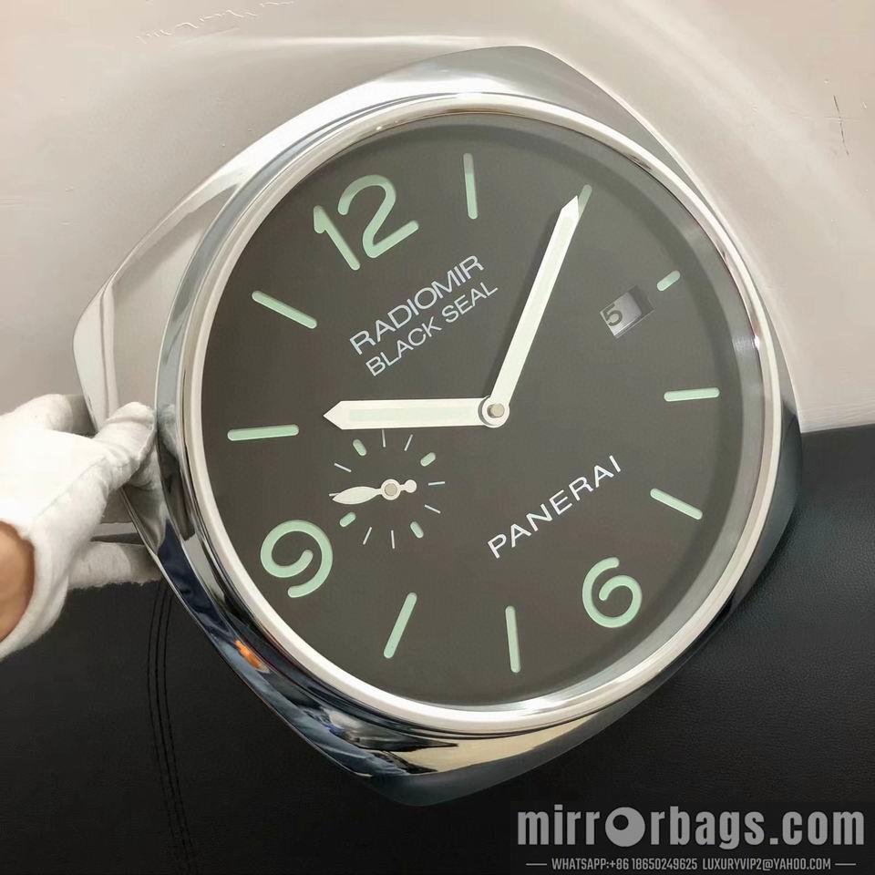 Panerai clock 0403