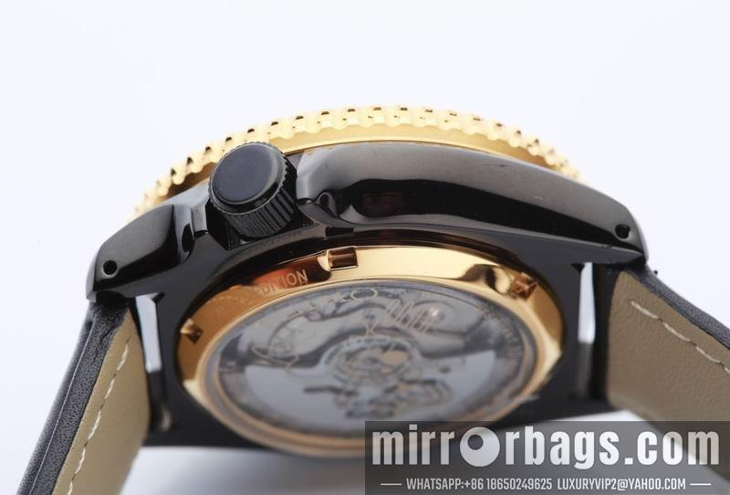 Seiko 42.5X13.4mm 050222