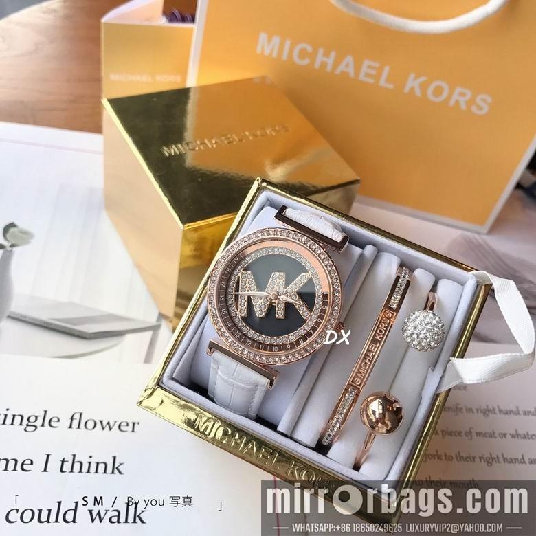 Michael Kors S M 2nms27