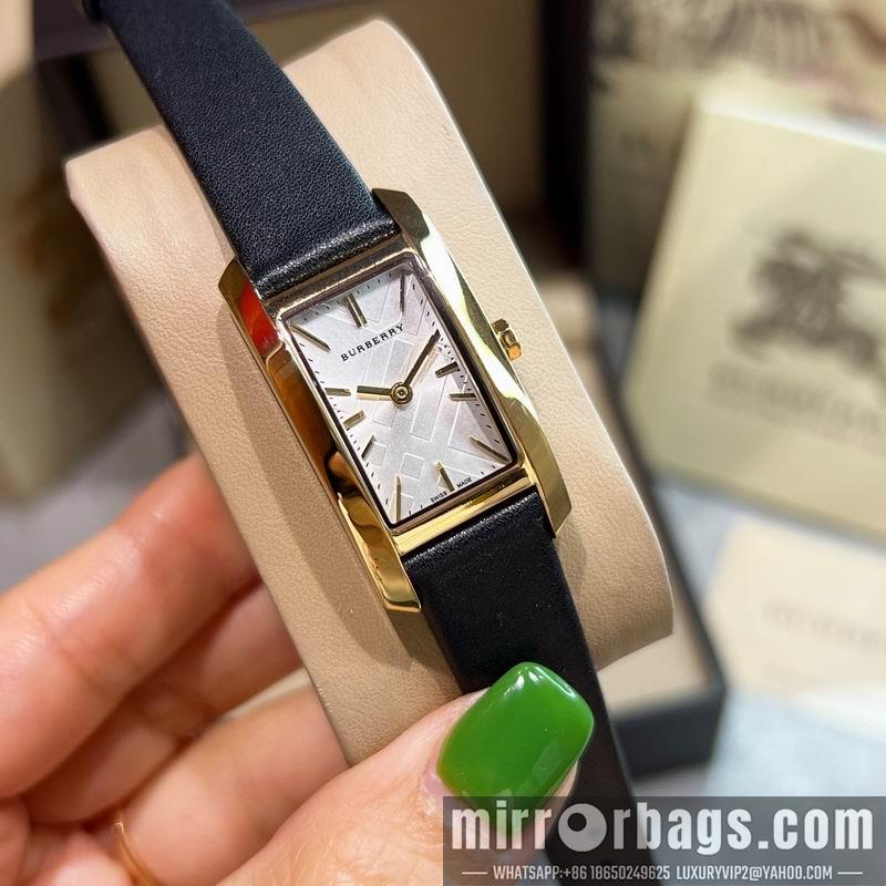 Burberry 19X30mm 060320
