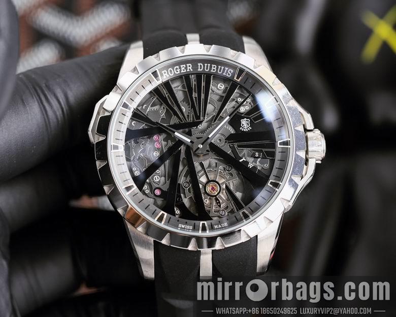 Roger Dubuis 46mm M13