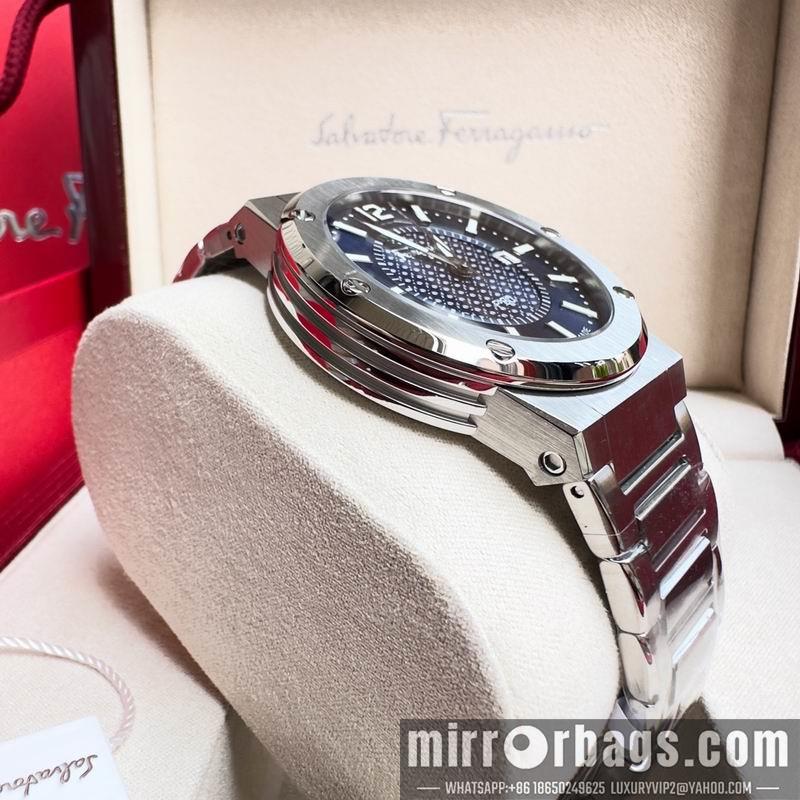 Ferragamo 43mm 090924