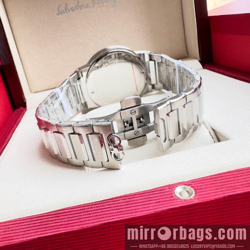 Ferragamo 43mm 090924