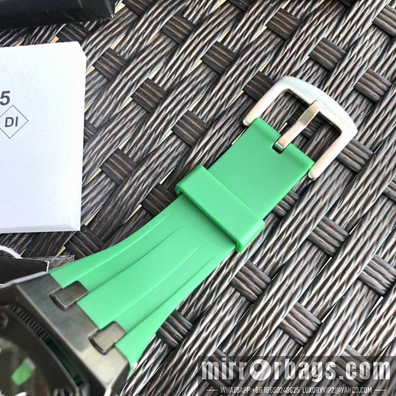 Casio 49.3X44.4X11.8mm 031733