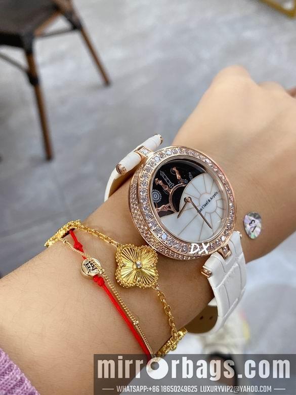 Van Cleef & Arpels 30x10mm 2nms17
