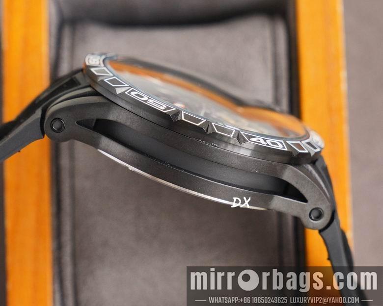 Roger Dubuis 47x13mm 2nms51