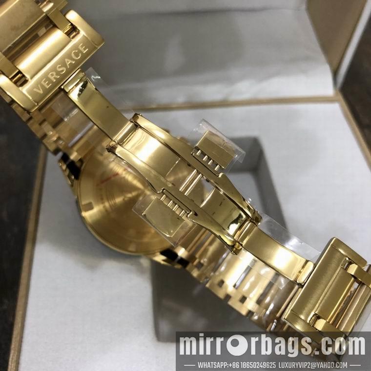 Versace men 42mm M06