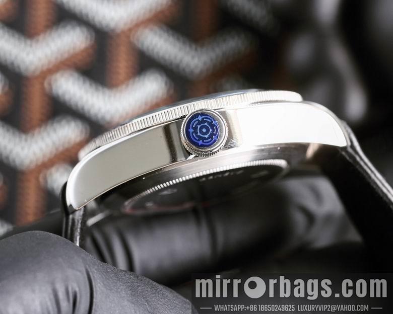 Tudor men 42mm M12