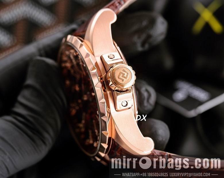 Roger Dubuis 45x15.7mm 8nms54