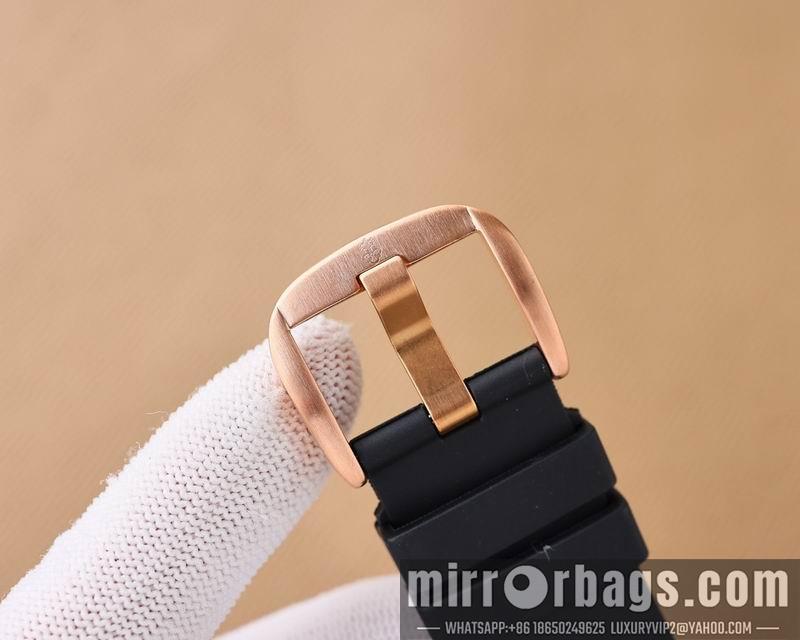 Corum 47mm 050626