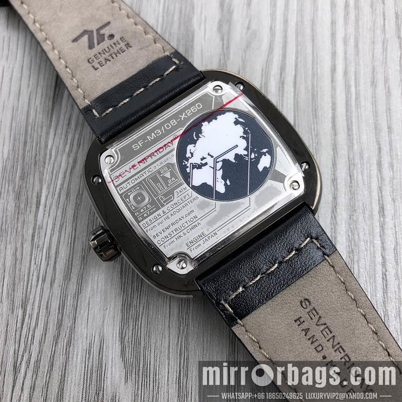 Seven Friday 47.6X47mm 092602