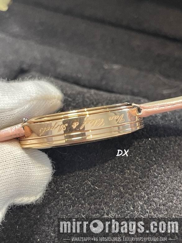 Van Cleef & Arpels 32x8mm 11nms27