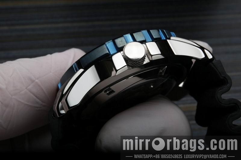 Seiko 43.3X13mm 050218