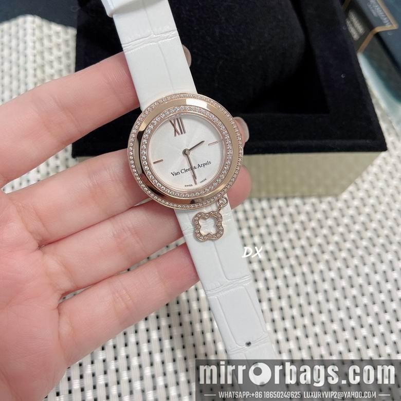 Van Cleef & Arpels 32x8mm 11nms27