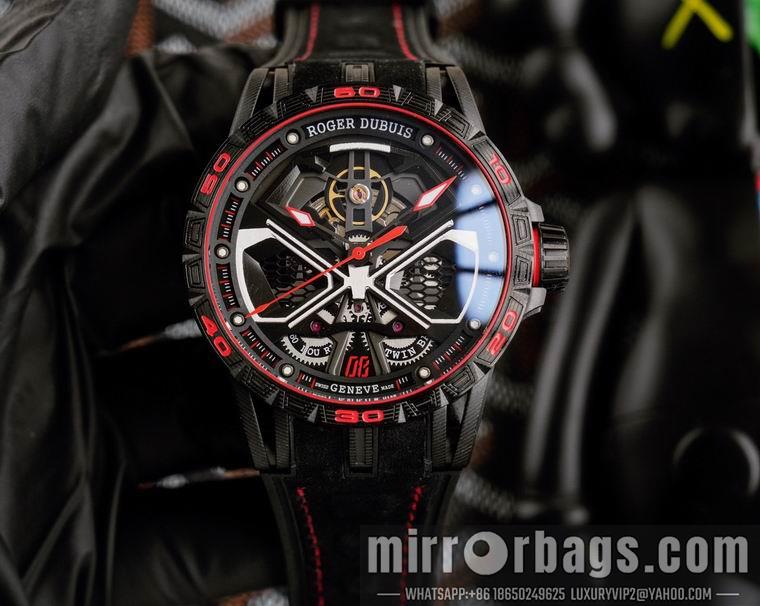 Roger Dubuis 46mm M05