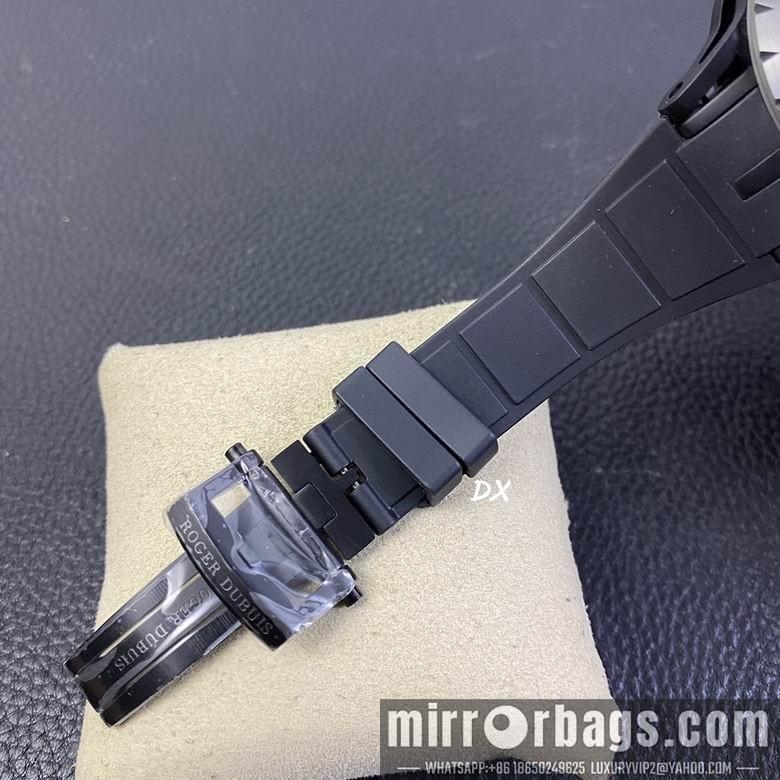 Roger Dubuis 45mm 2nms40
