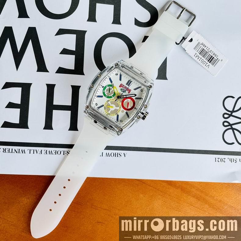 Guess V1051 43mm 123102