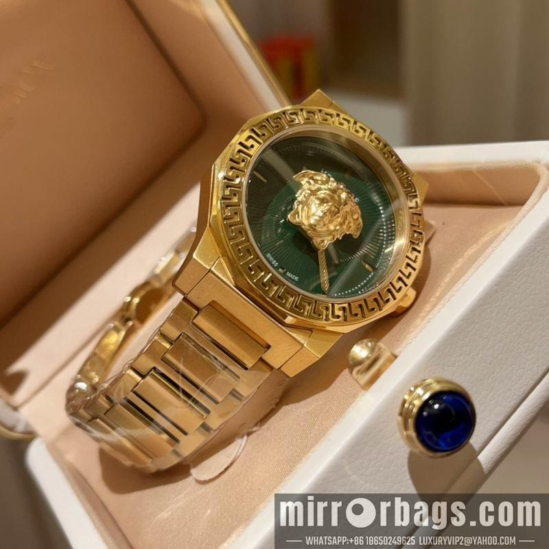 Versace 38mm 022322
