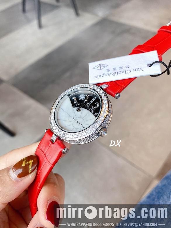 Van Cleef & Arpels 30x10mm 2nms17