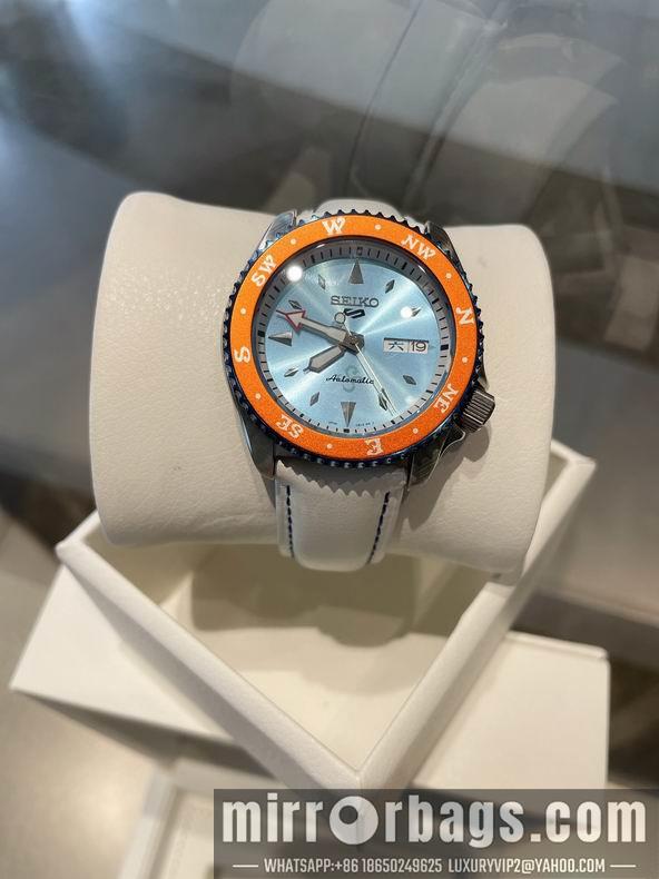 Seiko watch 42.5X13.4mm 071741