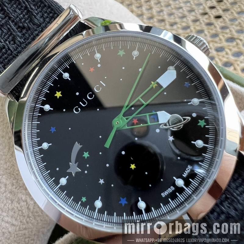 Gucci watch 080637