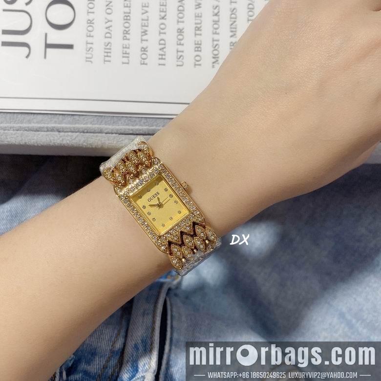 Guess 30x20mm 2nms04