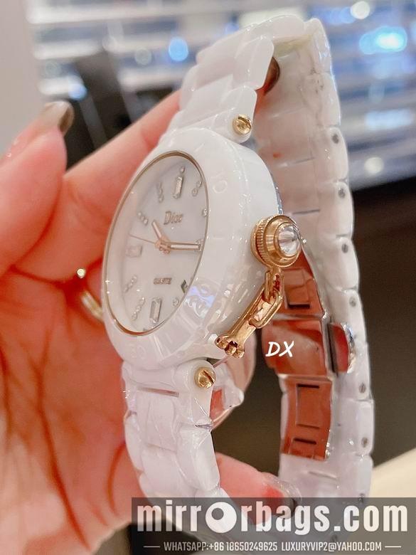 Dior 35mm 2nms34