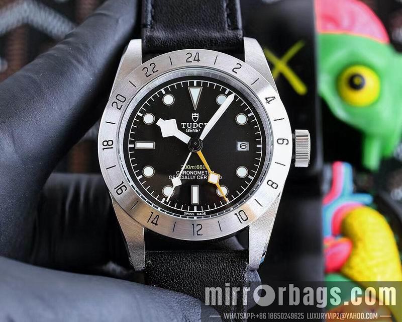 Tudor 42mm 031768