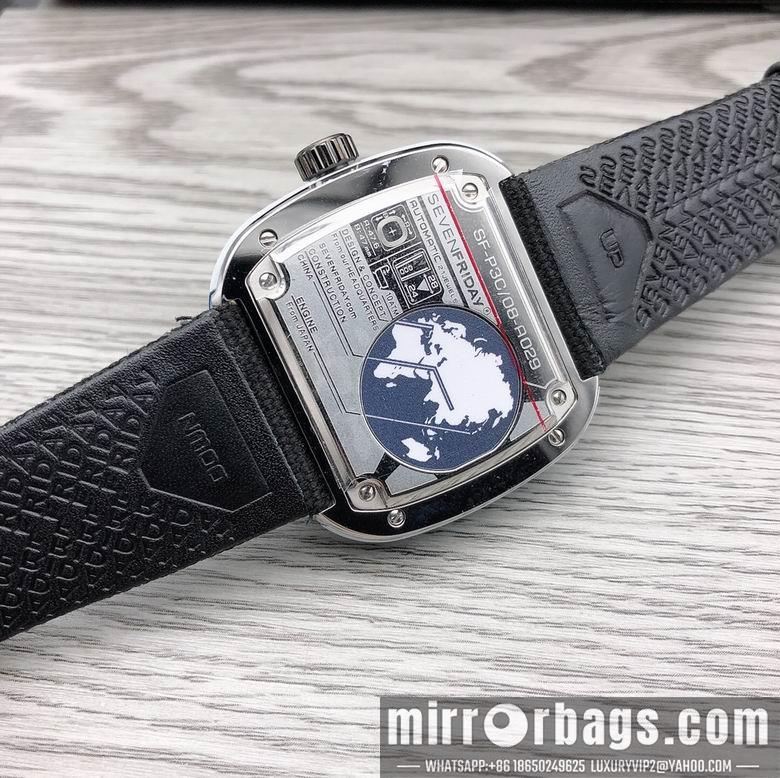 Seven Friday WATCH 47.2x47mm M04