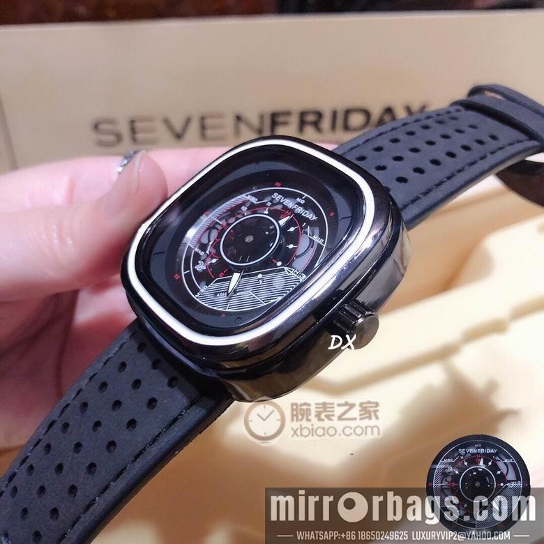 Seven Friday 47x47mm 2nms19