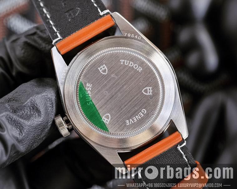 Tudor men 41mm M04
