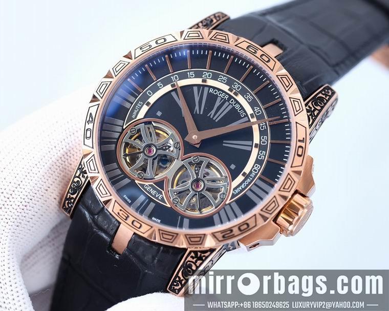 Roger Dubuis men 45mm M09